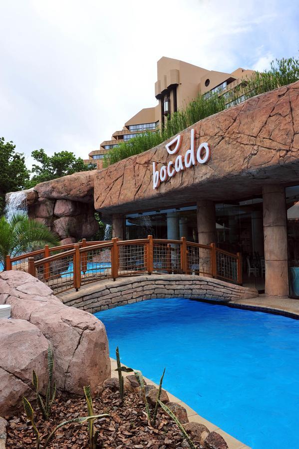 Bush Bungalows At Sun City Resort Rustenburg Dış mekan fotoğraf