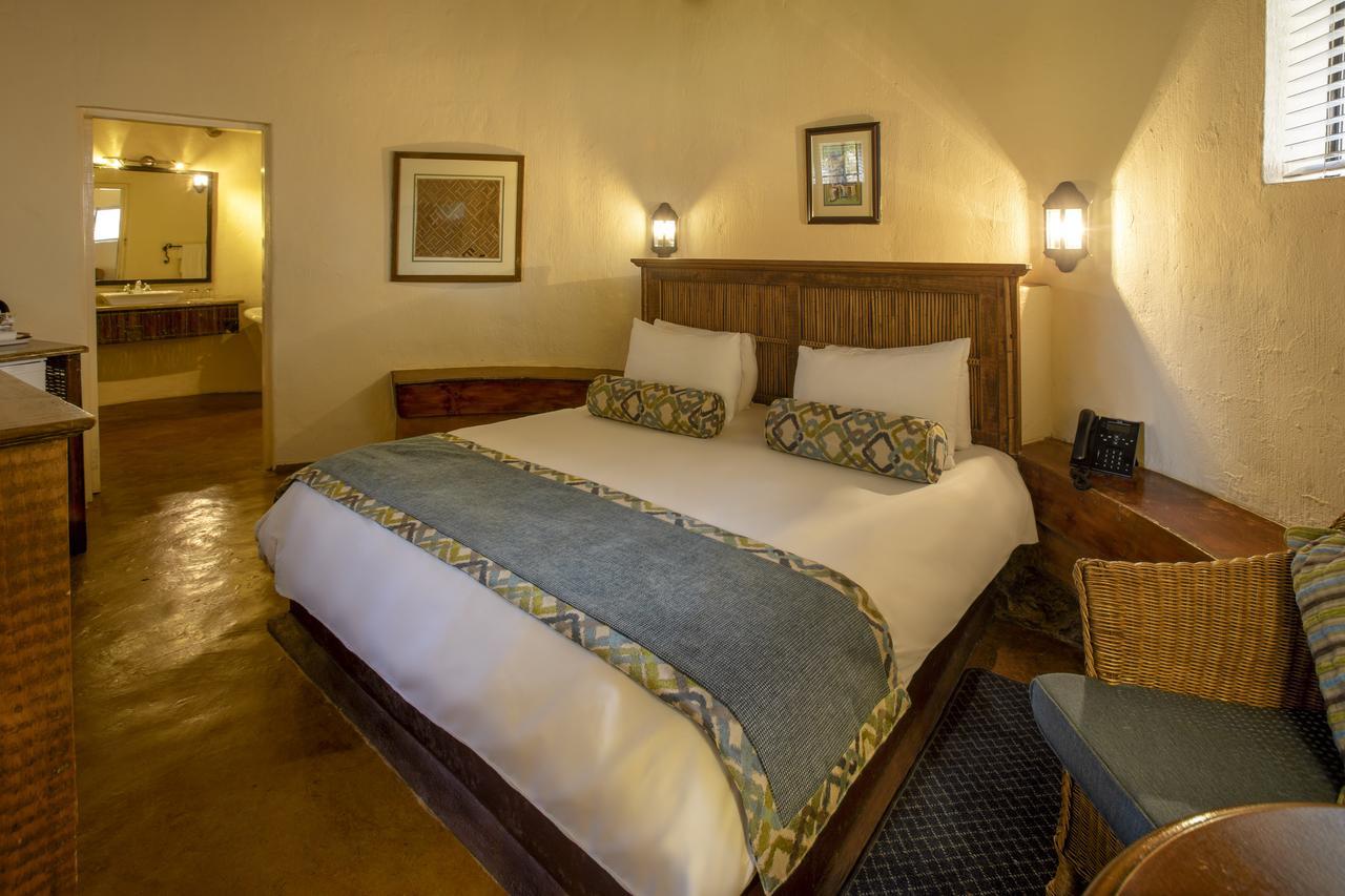 Bush Bungalows At Sun City Resort Rustenburg Dış mekan fotoğraf